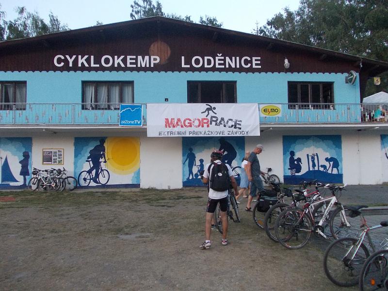 foto 208.jpg - Pro dneek konen v cyklokempu Lodnice v Brn u Ust nad Labem  po 138 km